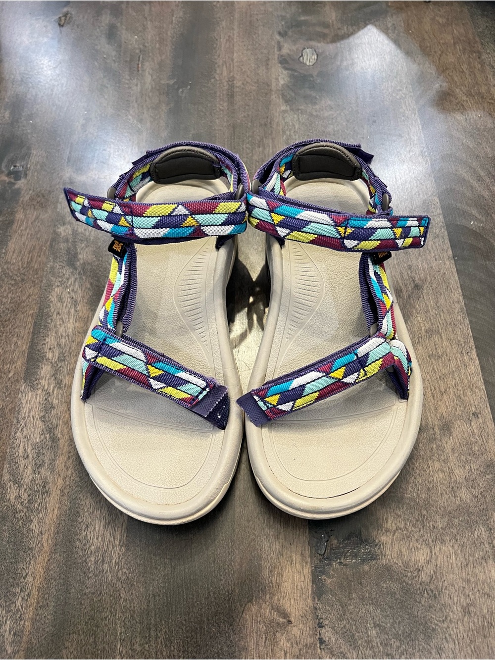 EUC Teva Women's Hurricane XLT2 Core Deep Wisteria sandals SZ 7